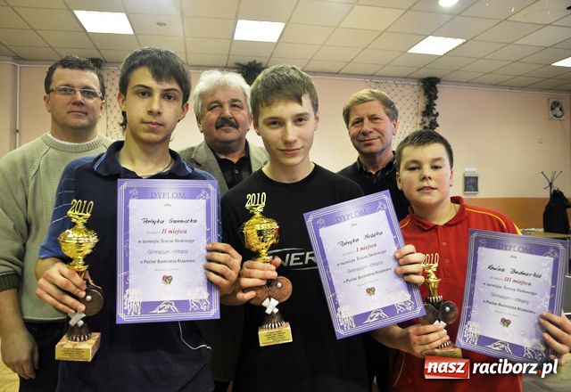 Zdjęcie w galerii na portalu naszraciborz.pl: Tenisowe zmagania w Bojanowie wiadomości z regionu