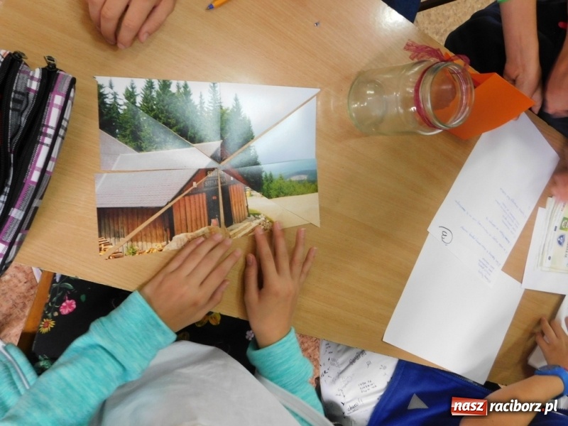 Zdjęcie w galerii na portalu naszraciborz.pl: Podsumowanie polsko-czeskiego projektu Janka i Honza- ekologiczni badacze w SP 4 wiadomości z regionu