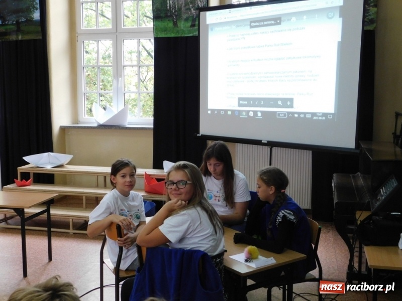 Zdjęcie w galerii na portalu naszraciborz.pl: Podsumowanie polsko-czeskiego projektu Janka i Honza- ekologiczni badacze w SP 4 wiadomości z regionu