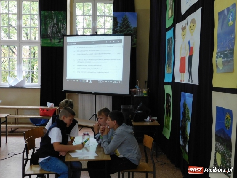 Zdjęcie w galerii na portalu naszraciborz.pl: Podsumowanie polsko-czeskiego projektu Janka i Honza- ekologiczni badacze w SP 4 wiadomości z regionu