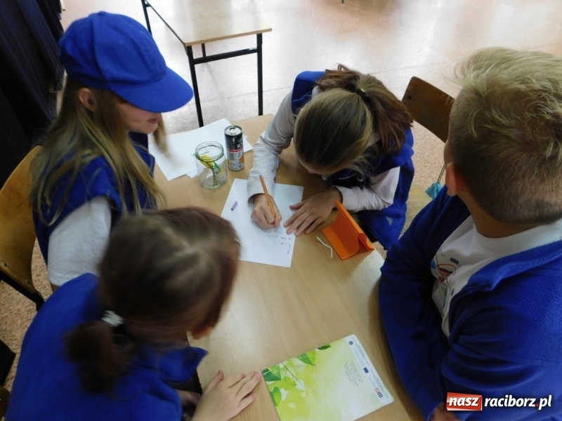 Zdjęcie w galerii na portalu naszraciborz.pl: Podsumowanie polsko-czeskiego projektu Janka i Honza- ekologiczni badacze w SP 4 wiadomości z regionu