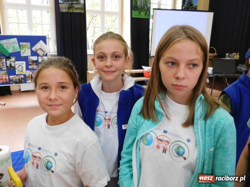 Zdjęcie w galerii na portalu naszraciborz.pl: Podsumowanie polsko-czeskiego projektu Janka i Honza- ekologiczni badacze w SP 4 wiadomości z regionu