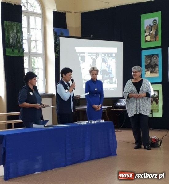 Zdjęcie w galerii na portalu naszraciborz.pl: Podsumowanie polsko-czeskiego projektu Janka i Honza- ekologiczni badacze w SP 4 wiadomości z regionu