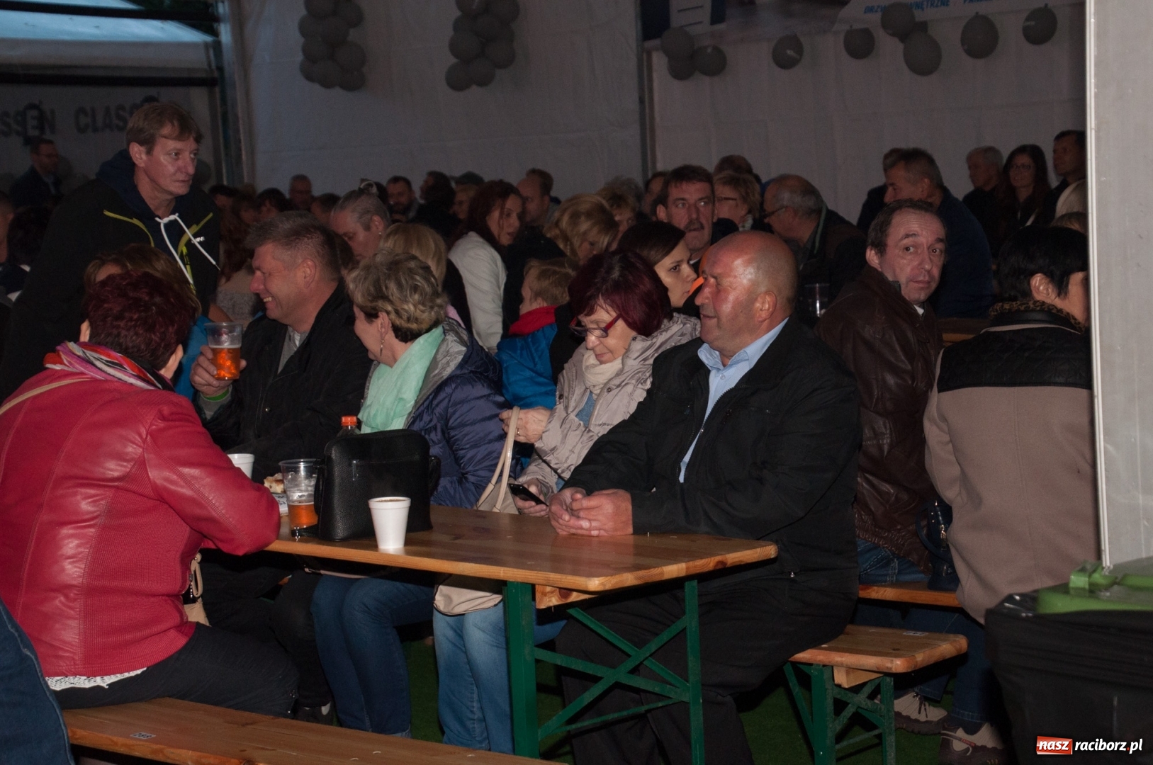 Zdjęcie w galerii na portalu naszraciborz.pl: Oktoberfest w Aquabrax Szymocice - święto piwa i doskonała zabawa  wiadomości z regionu