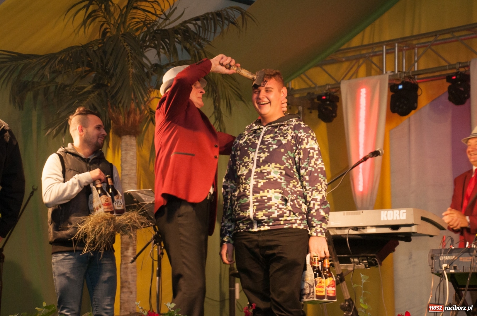 Zdjęcie w galerii na portalu naszraciborz.pl: Oktoberfest w Aquabrax Szymocice - święto piwa i doskonała zabawa  wiadomości z regionu