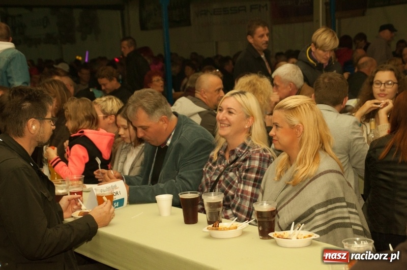Zdjęcie w galerii na portalu naszraciborz.pl: Oktoberfest w Aquabrax Szymocice - święto piwa i doskonała zabawa  wiadomości z regionu