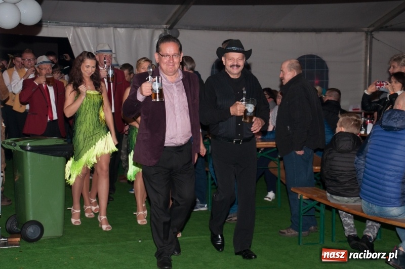 Zdjęcie w galerii na portalu naszraciborz.pl: Oktoberfest w Aquabrax Szymocice - święto piwa i doskonała zabawa  wiadomości z regionu