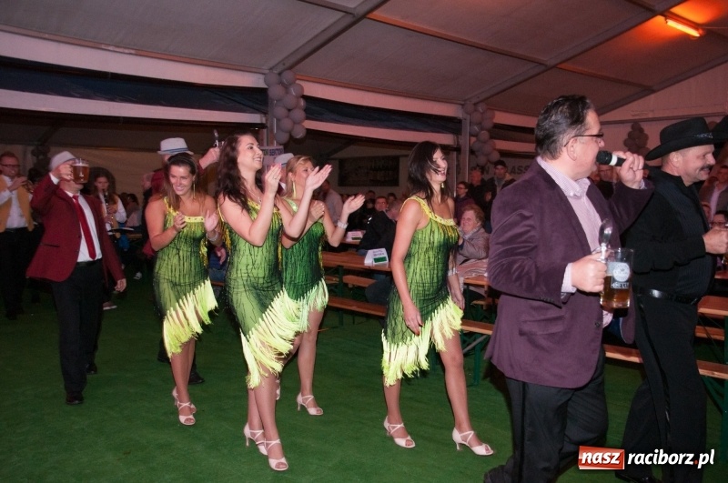 Zdjęcie w galerii na portalu naszraciborz.pl: Oktoberfest w Aquabrax Szymocice - święto piwa i doskonała zabawa  wiadomości z regionu