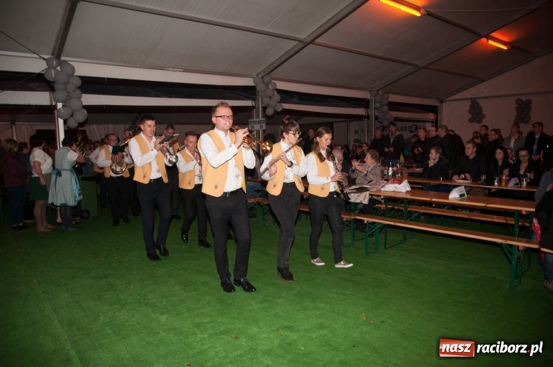 Zdjęcie w galerii na portalu naszraciborz.pl: Oktoberfest w Aquabrax Szymocice - święto piwa i doskonała zabawa  wiadomości z regionu