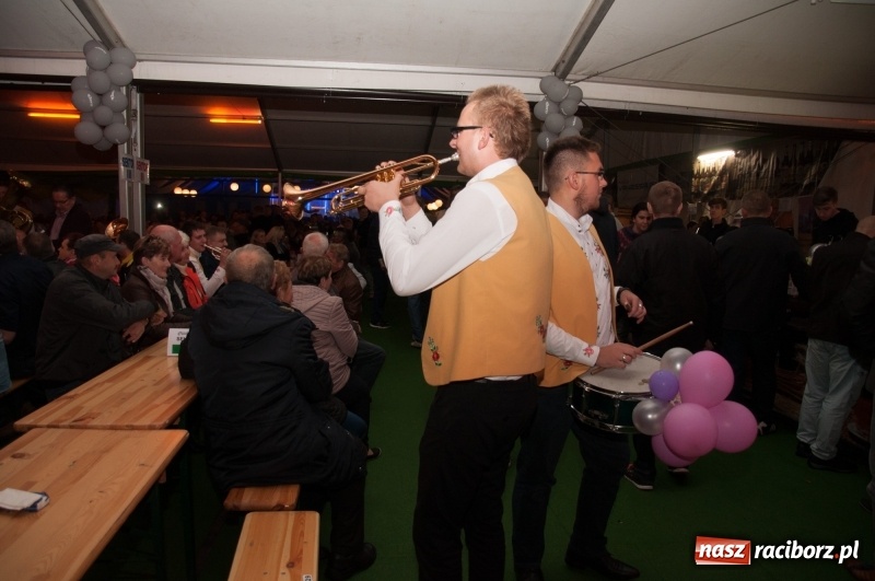 Zdjęcie w galerii na portalu naszraciborz.pl: Oktoberfest w Aquabrax Szymocice - święto piwa i doskonała zabawa  wiadomości z regionu