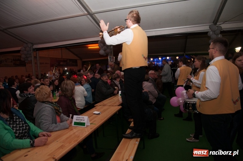 Zdjęcie w galerii na portalu naszraciborz.pl: Oktoberfest w Aquabrax Szymocice - święto piwa i doskonała zabawa  wiadomości z regionu