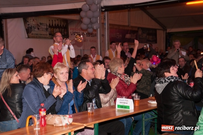 Zdjęcie w galerii na portalu naszraciborz.pl: Oktoberfest w Aquabrax Szymocice - święto piwa i doskonała zabawa  wiadomości z regionu