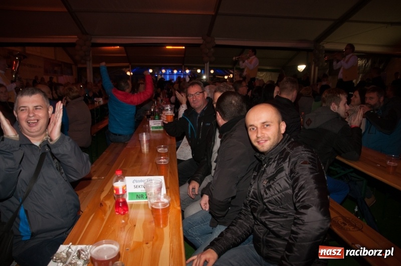 Zdjęcie w galerii na portalu naszraciborz.pl: Oktoberfest w Aquabrax Szymocice - święto piwa i doskonała zabawa  wiadomości z regionu