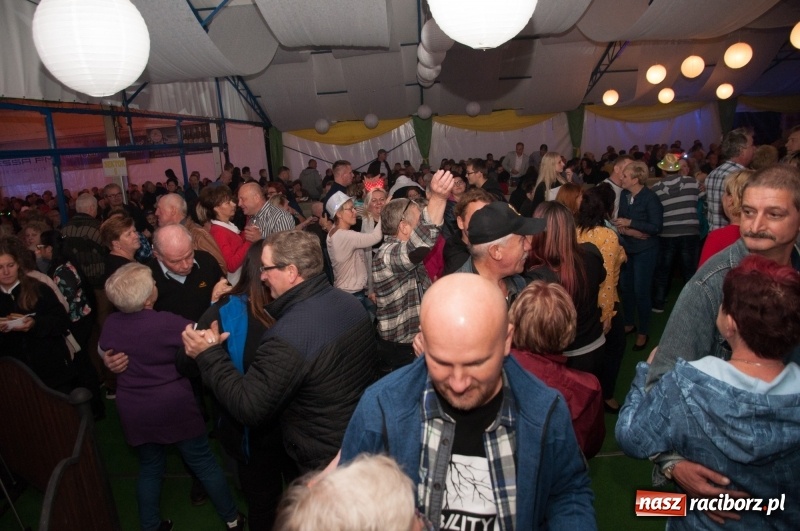 Zdjęcie w galerii na portalu naszraciborz.pl: Oktoberfest w Aquabrax Szymocice - święto piwa i doskonała zabawa  wiadomości z regionu