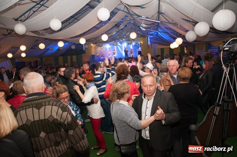 Zdjęcie w galerii na portalu naszraciborz.pl: Oktoberfest w Aquabrax Szymocice - święto piwa i doskonała zabawa  wiadomości z regionu