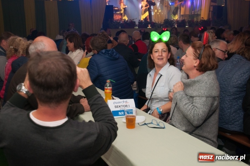 Zdjęcie w galerii na portalu naszraciborz.pl: Oktoberfest w Aquabrax Szymocice - święto piwa i doskonała zabawa  wiadomości z regionu