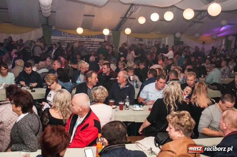 Zdjęcie w galerii na portalu naszraciborz.pl: Oktoberfest w Aquabrax Szymocice - święto piwa i doskonała zabawa  wiadomości z regionu