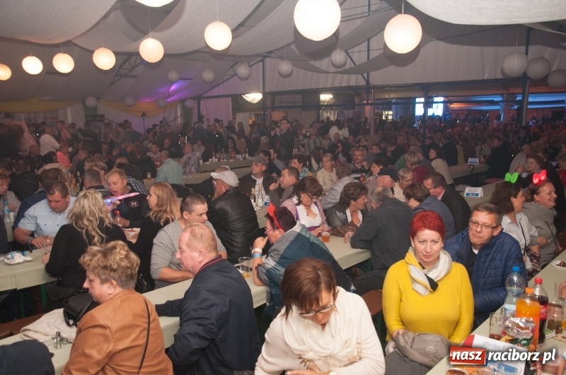 Zdjęcie w galerii na portalu naszraciborz.pl: Oktoberfest w Aquabrax Szymocice - święto piwa i doskonała zabawa  wiadomości z regionu