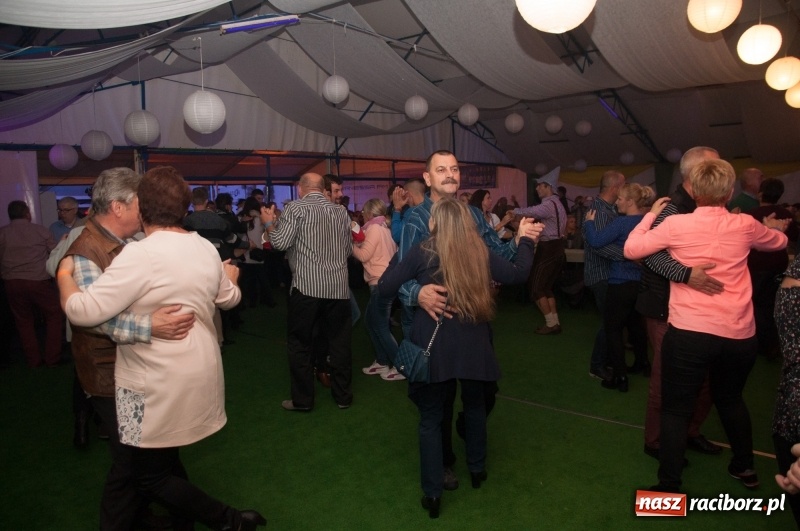 Zdjęcie w galerii na portalu naszraciborz.pl: Oktoberfest w Aquabrax Szymocice - święto piwa i doskonała zabawa  wiadomości z regionu