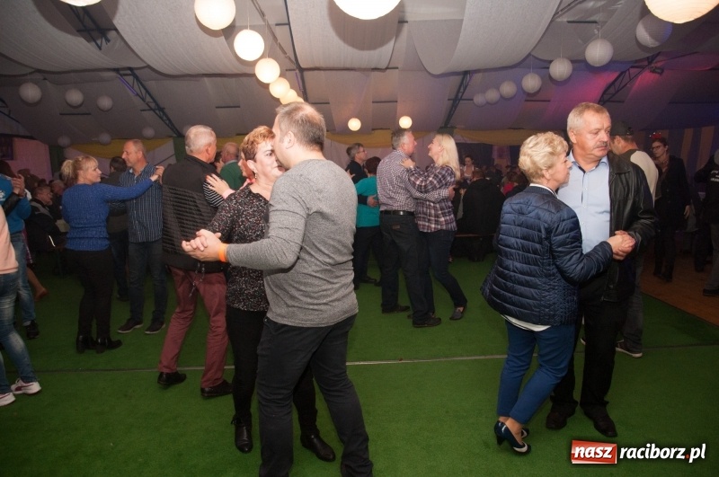 Zdjęcie w galerii na portalu naszraciborz.pl: Oktoberfest w Aquabrax Szymocice - święto piwa i doskonała zabawa  wiadomości z regionu