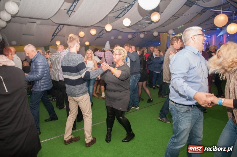 Zdjęcie w galerii na portalu naszraciborz.pl: Oktoberfest w Aquabrax Szymocice - święto piwa i doskonała zabawa  wiadomości z regionu