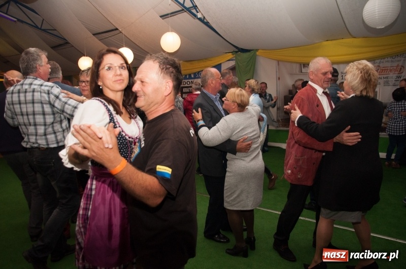 Zdjęcie w galerii na portalu naszraciborz.pl: Oktoberfest w Aquabrax Szymocice - święto piwa i doskonała zabawa  wiadomości z regionu