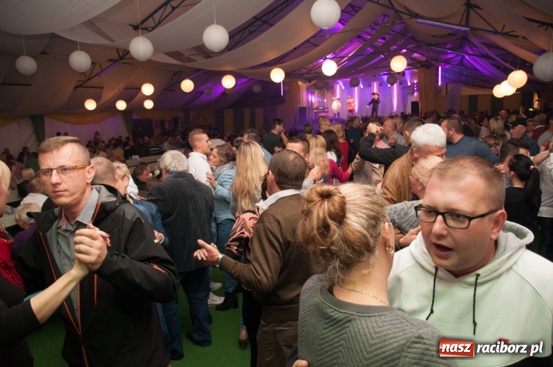 Zdjęcie w galerii na portalu naszraciborz.pl: Oktoberfest w Aquabrax Szymocice - święto piwa i doskonała zabawa  wiadomości z regionu