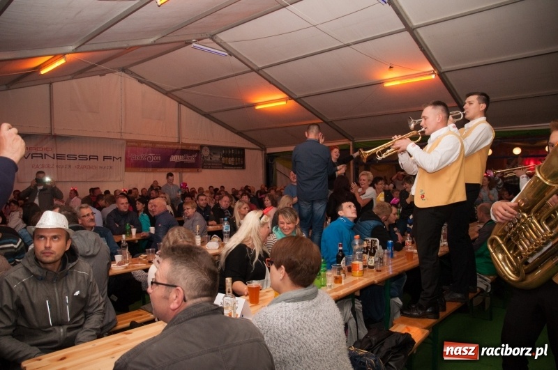 Zdjęcie w galerii na portalu naszraciborz.pl: Oktoberfest w Aquabrax Szymocice - święto piwa i doskonała zabawa  wiadomości z regionu