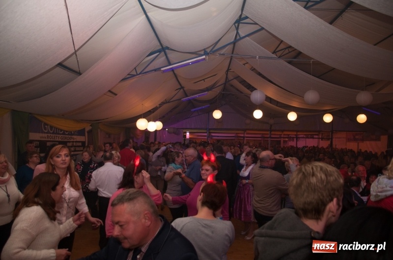 Zdjęcie w galerii na portalu naszraciborz.pl: Oktoberfest w Aquabrax Szymocice - święto piwa i doskonała zabawa  wiadomości z regionu