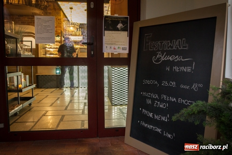Zdjęcie w galerii na portalu naszraciborz.pl: Motywy bluesa tym razem w Młynie  wiadomości z regionu