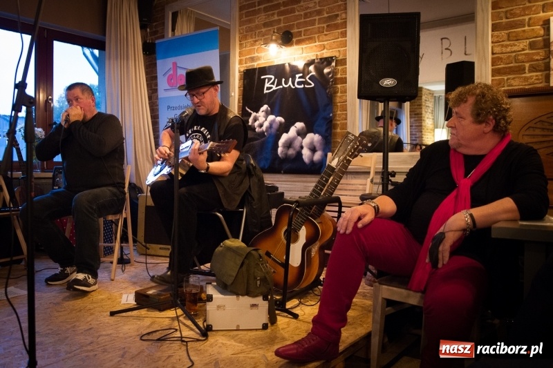 Zdjęcie w galerii na portalu naszraciborz.pl: Motywy bluesa tym razem w Młynie  wiadomości z regionu