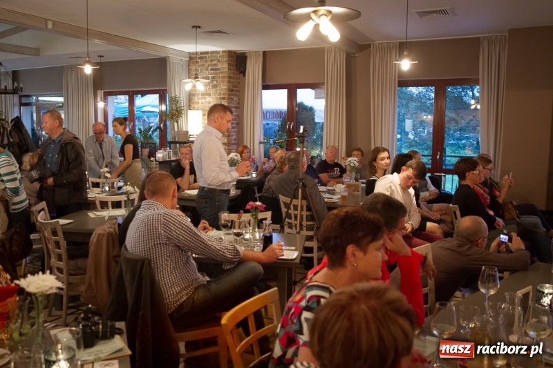 Zdjęcie w galerii na portalu naszraciborz.pl: Motywy bluesa tym razem w Młynie  wiadomości z regionu