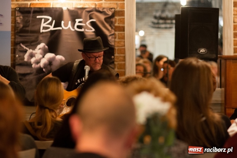 Zdjęcie w galerii na portalu naszraciborz.pl: Motywy bluesa tym razem w Młynie  wiadomości z regionu