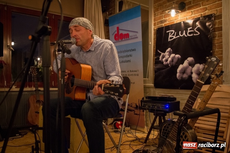 Zdjęcie w galerii na portalu naszraciborz.pl: Motywy bluesa tym razem w Młynie  wiadomości z regionu