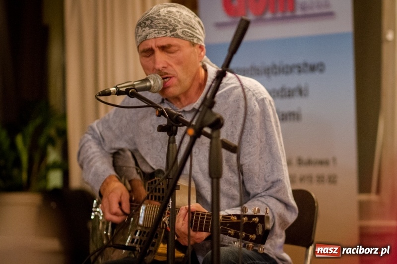 Zdjęcie w galerii na portalu naszraciborz.pl: Motywy bluesa tym razem w Młynie  wiadomości z regionu