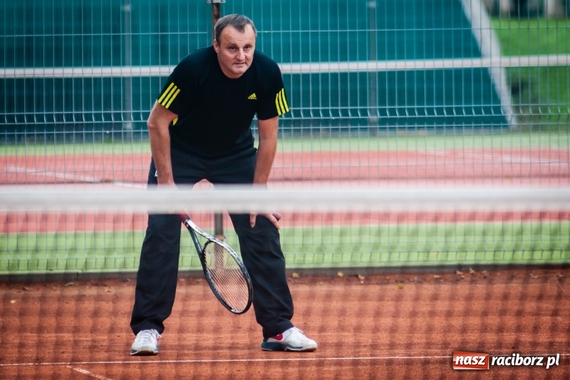 Zdjęcie w galerii na portalu naszraciborz.pl: Mistrzostwa Raciborza w tenisie ziemnym na kortach OSiR-u wiadomości z regionu