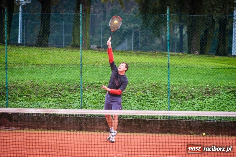 Zdjęcie w galerii na portalu naszraciborz.pl: Mistrzostwa Raciborza w tenisie ziemnym na kortach OSiR-u wiadomości z regionu