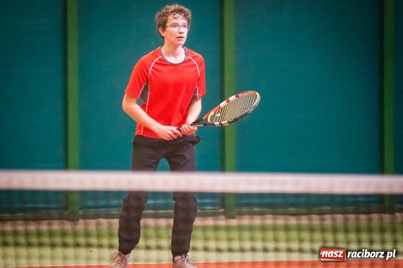 Zdjęcie w galerii na portalu naszraciborz.pl: Mistrzostwa Raciborza w tenisie ziemnym na kortach OSiR-u wiadomości z regionu