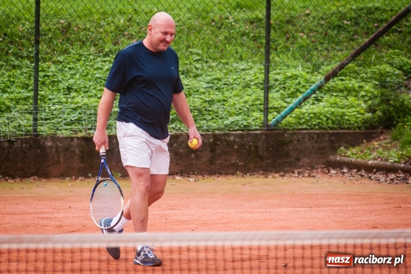 Zdjęcie w galerii na portalu naszraciborz.pl: Mistrzostwa Raciborza w tenisie ziemnym na kortach OSiR-u wiadomości z regionu