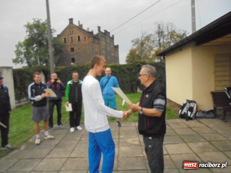 Zdjęcie w galerii na portalu naszraciborz.pl: Mistrzostwa Raciborza w tenisie ziemnym na kortach OSiR-u wiadomości z regionu