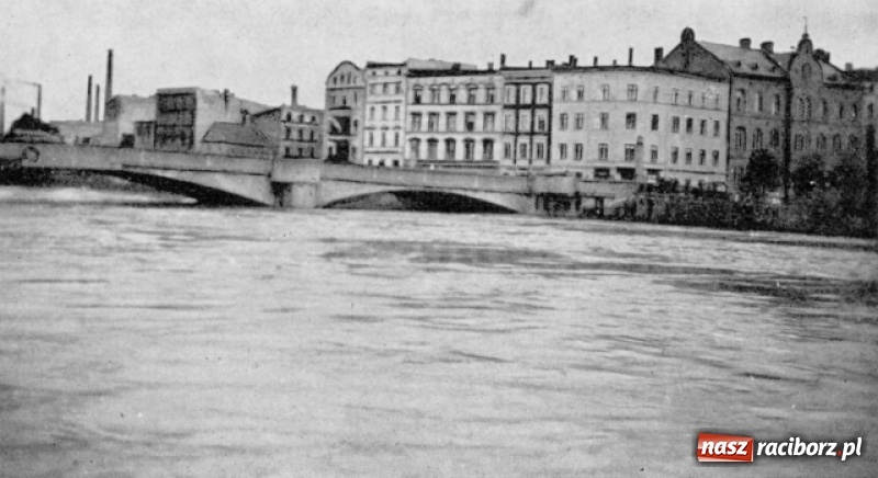 Zdjęcie w galerii na portalu naszraciborz.pl: Wezbrania Odry w Raciborzu i okolicach na starej fotografii wiadomości z regionu