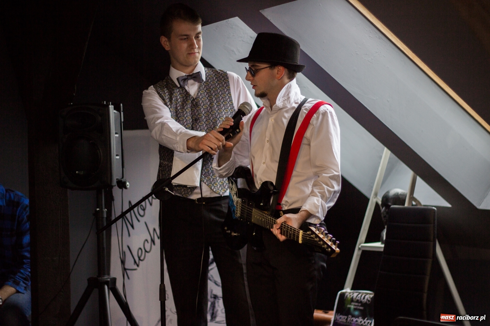 Zdjęcie w galerii na portalu naszraciborz.pl: Poddasze z głową, czyli chwila refleksji przed odlotem  wiadomości z regionu