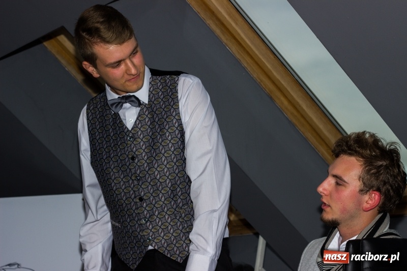 Zdjęcie w galerii na portalu naszraciborz.pl: Poddasze z głową, czyli chwila refleksji przed odlotem  wiadomości z regionu