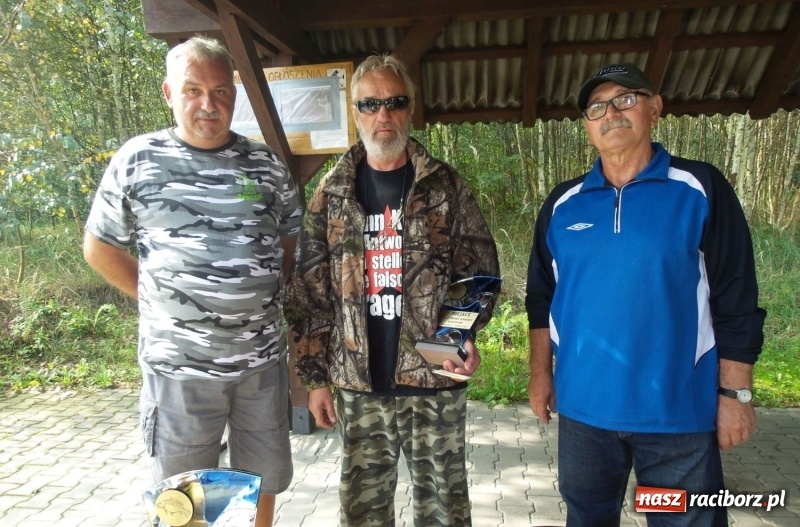 Zdjęcie w galerii na portalu naszraciborz.pl: Taaaka ryba na jesiennych zawodach na Babiczoku wiadomości z regionu