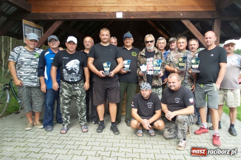 Zdjęcie w galerii na portalu naszraciborz.pl: Taaaka ryba na jesiennych zawodach na Babiczoku wiadomości z regionu