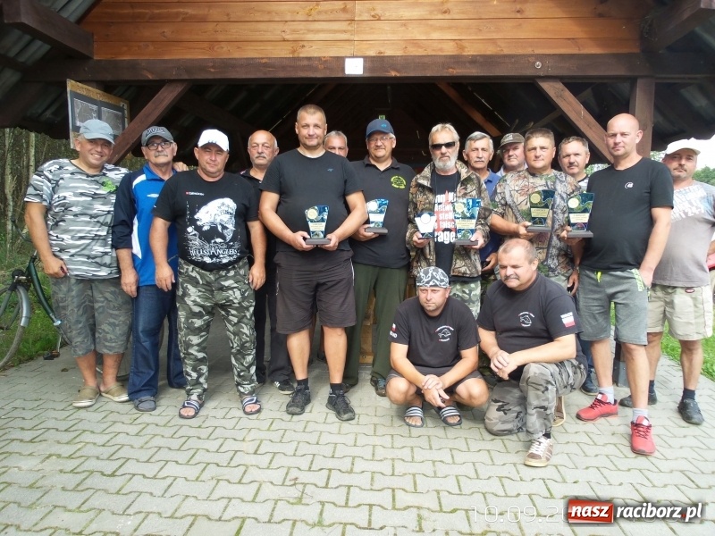 Zdjęcie w galerii na portalu naszraciborz.pl: Taaaka ryba na jesiennych zawodach na Babiczoku wiadomości z regionu