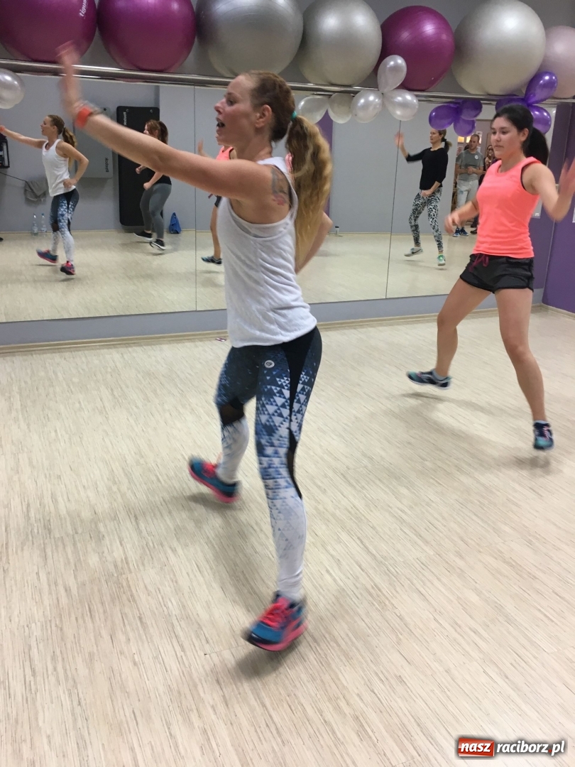 Zdjęcie w galerii na portalu naszraciborz.pl: Treningi, nagrody i zabawa, czyli Dzień Otwarty Akademii Fitness  wiadomości z regionu