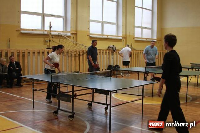 Zdjęcie w galerii na portalu naszraciborz.pl: Oświatowy ping-pong w G5 wiadomości z regionu