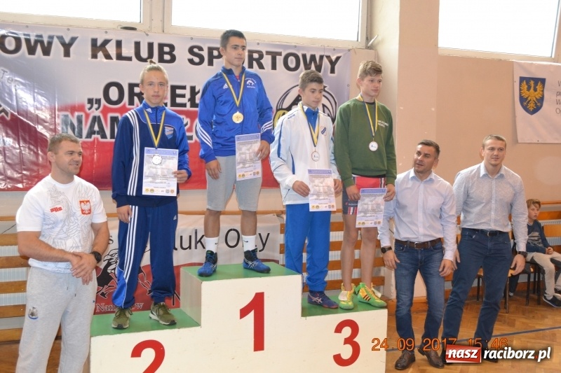 Zdjęcie w galerii na portalu naszraciborz.pl: Udany start młodzików Unii w Namysłowie wiadomości z regionu