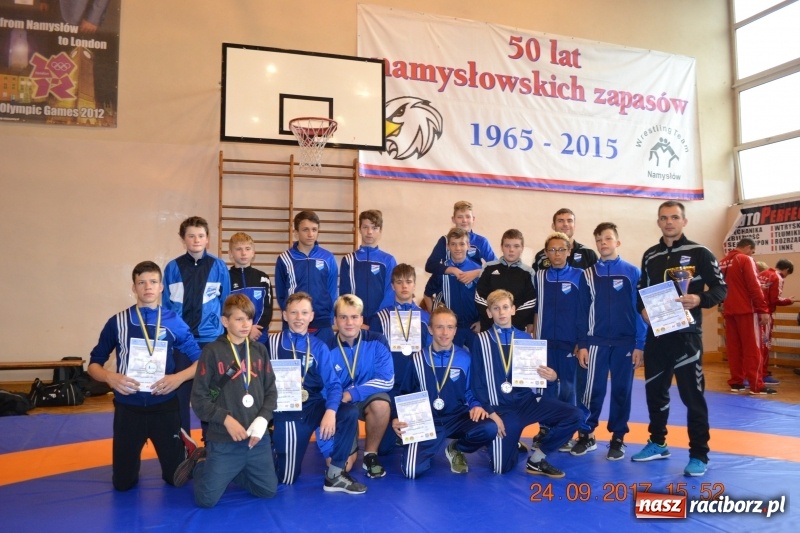 Zdjęcie w galerii na portalu naszraciborz.pl: Udany start młodzików Unii w Namysłowie wiadomości z regionu